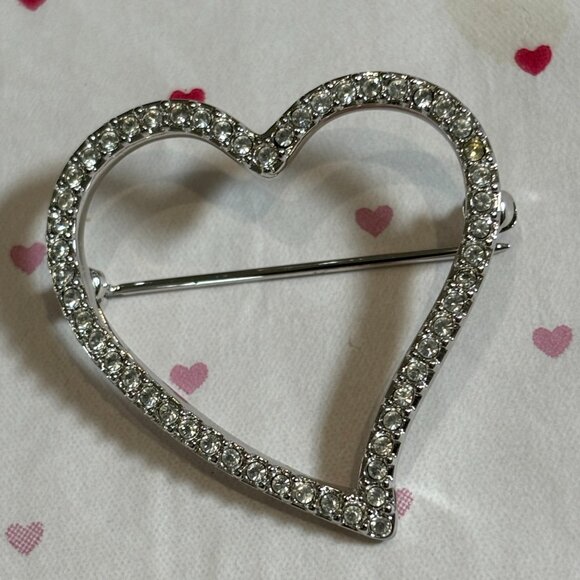 Vintage Silver Tone Clear rhinestone Heart Brooch - Picture 2 of 15